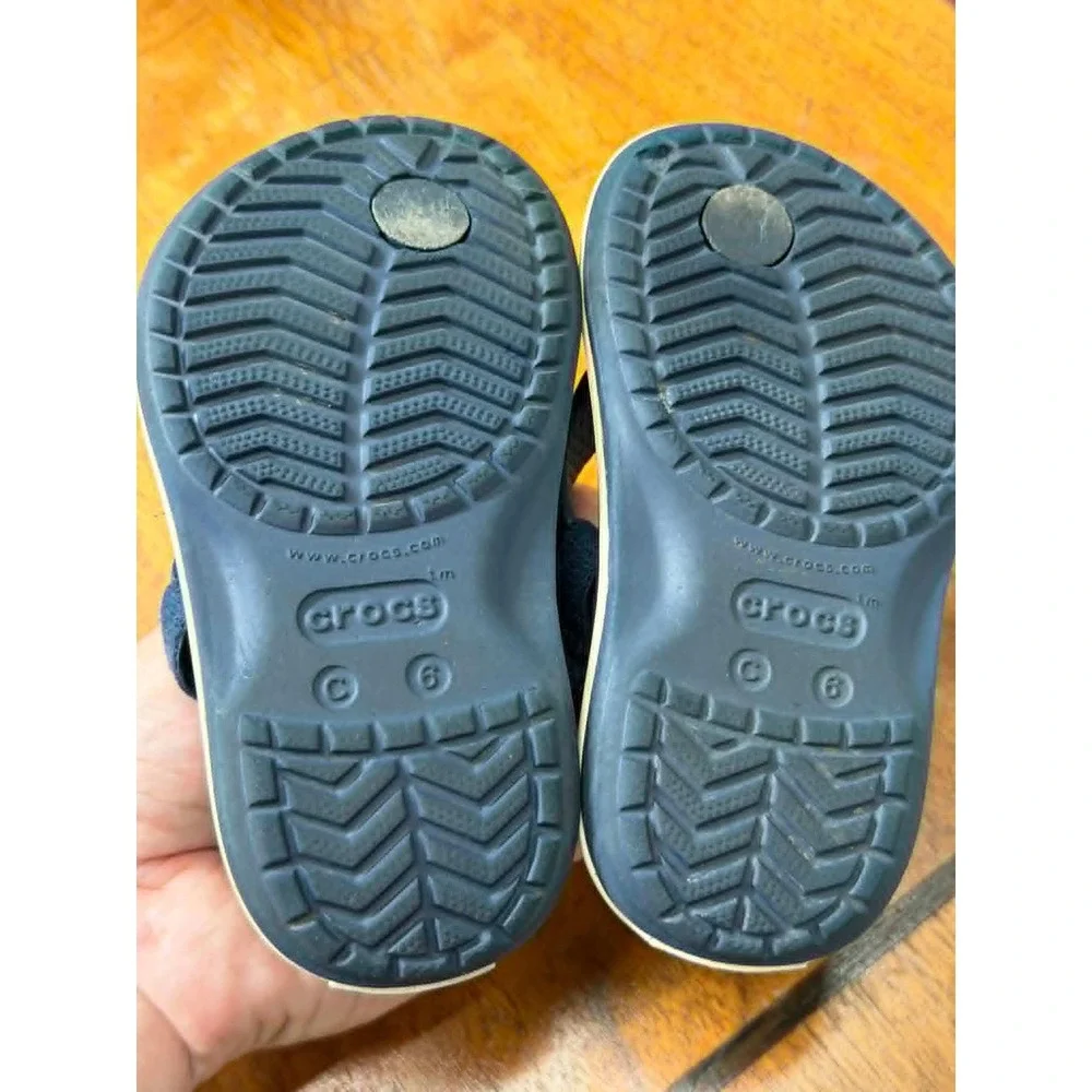 Crocs‎ Kids 6 Croc band Strap Flip Flops Navy Blue slip on Sandals Water shoes